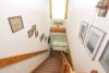 Freistehendes Einfamilienhaus mit mögl. barrierefreier Einliegerwohnung - Treppenhaus